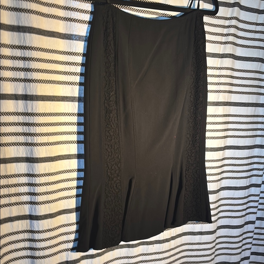 Basler Black Pencil Midi Skirt with Pleats for Cocktail